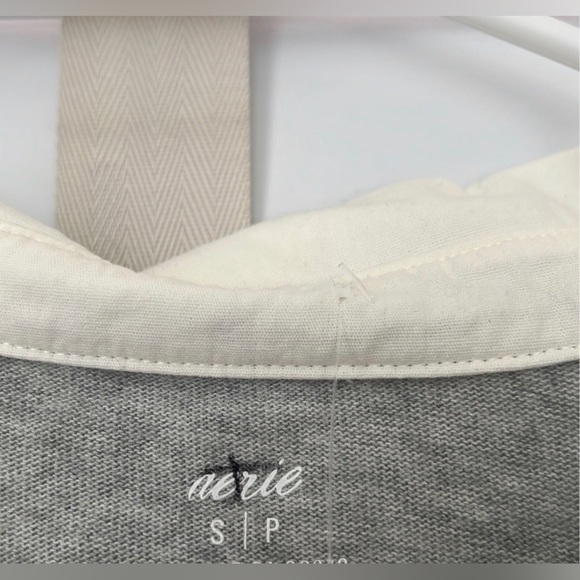 Aerie long sleeve - Picture 5 of 5